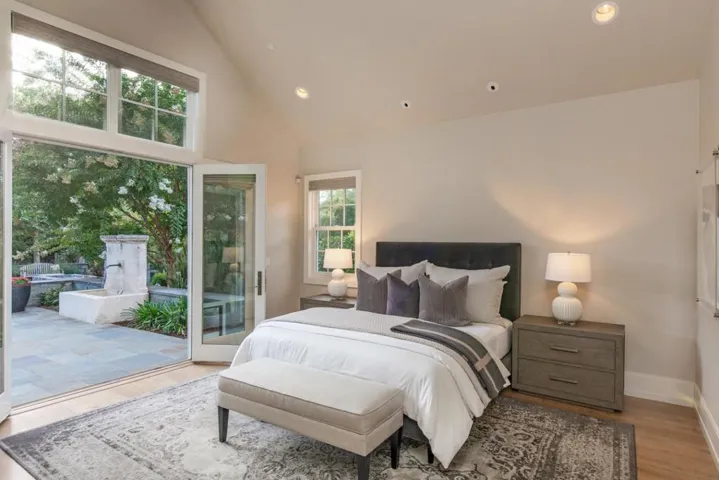 140 Olive Hill Lane, Woodside, California 94062