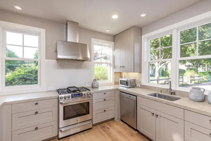 140 Olive Hill Lane, Woodside, California 94062