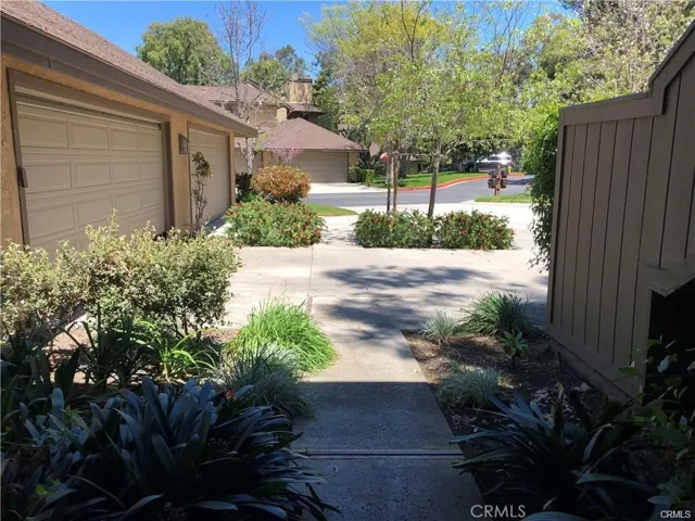 9 Rainbow Rdg, Irvine, California 92603