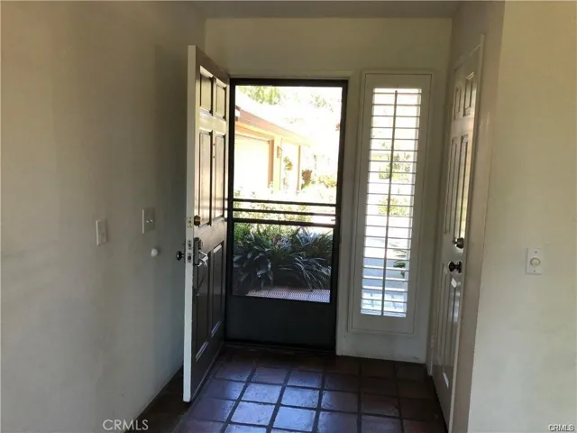 9 Rainbow Rdg, Irvine, California 92603