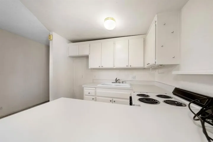 2027 Felicita Road, Escondido, California 92025