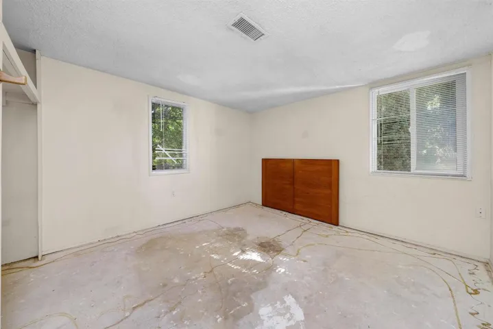 2027 Felicita Road, Escondido, California 92025