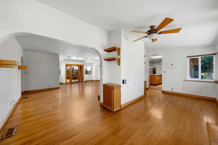 2027 Felicita Road, Escondido, California 92025