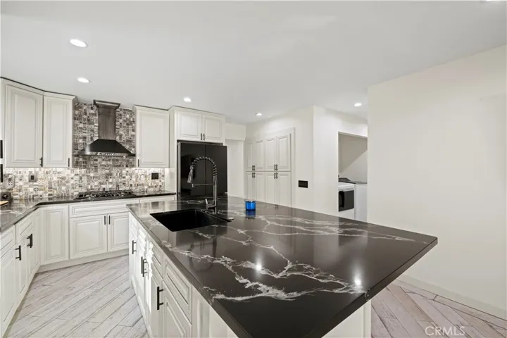 15931 Foothill Boulevard, Rancho Cascades, California 91342