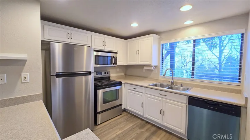 22745 Lakeway Drive 371, Diamond Bar, California 91765