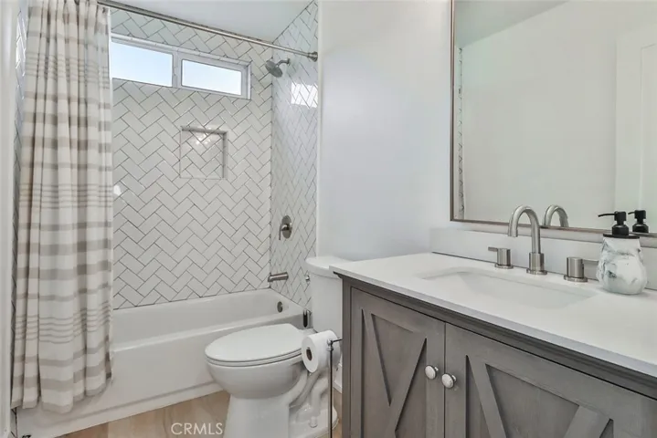 3301 Storm Cloud Street, Thousand Oaks, California 91360
