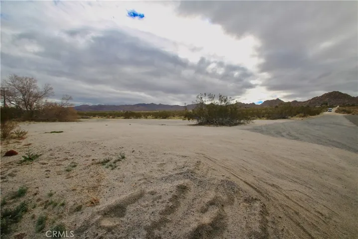 101 29 Palms Hwy, Joshua Tree, California 92252