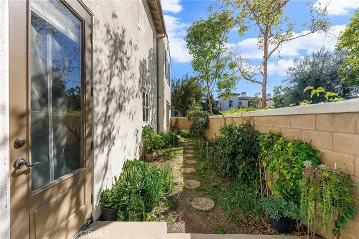 101 Mission, Irvine, California 92620