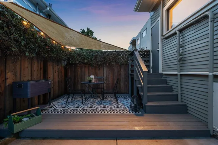 2446 San Jose Ave, Alameda, California 94501