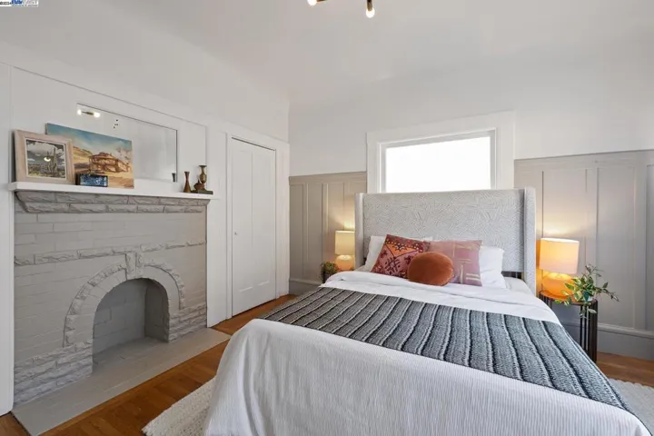 2446 San Jose Ave, Alameda, California 94501