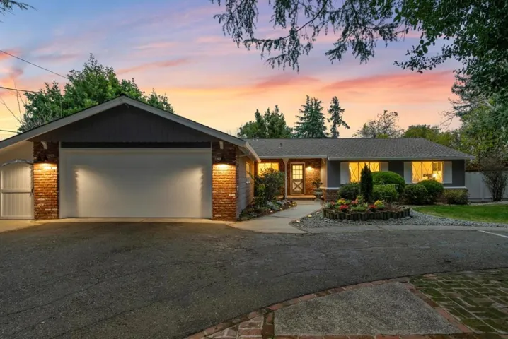 1107 Covington Road, Los Altos, California 94024