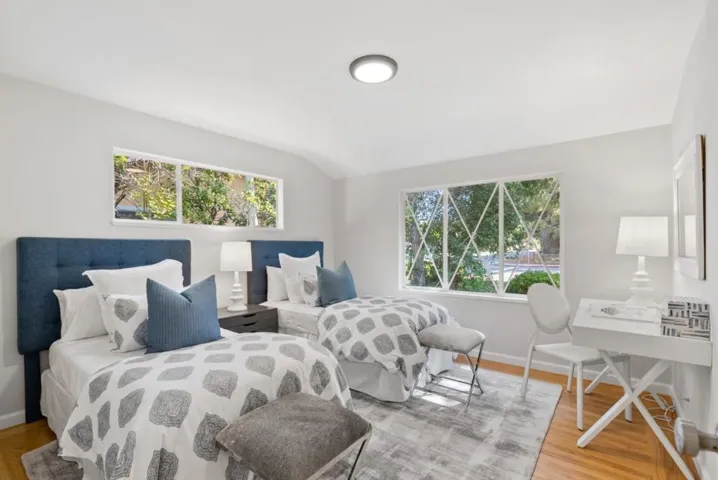 1107 Covington Road, Los Altos, California 94024