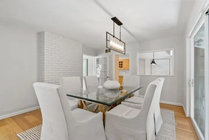 1107 Covington Road, Los Altos, California 94024