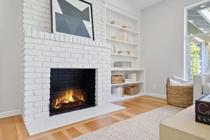1107 Covington Road, Los Altos, California 94024