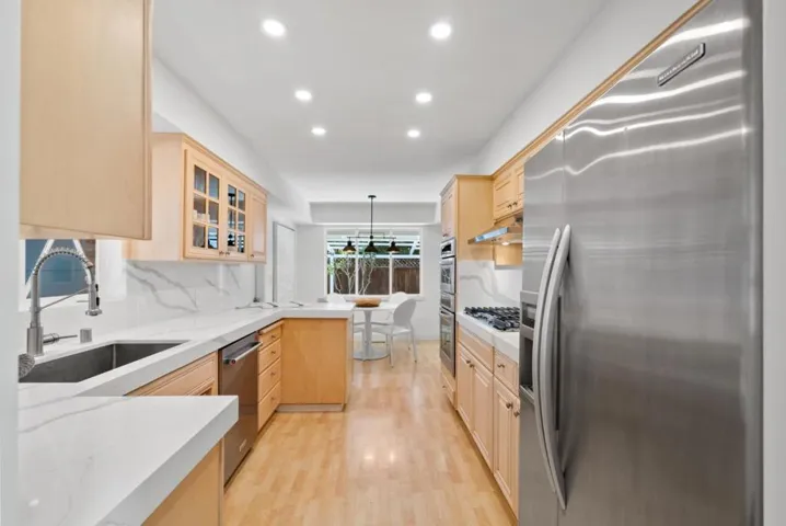 1107 Covington Road, Los Altos, California 94024