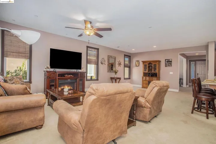 630 Waterwood Dr, Rio Vista, California 94571-2290