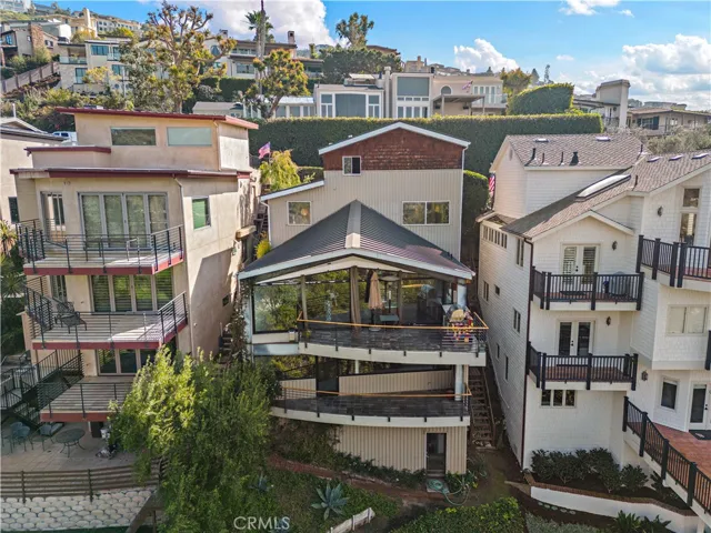 2 Spacious Decks with Ocean and Canyon Views.