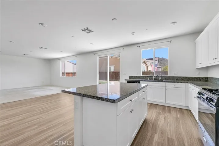 27592 Arden Street, Menifee, California 92585