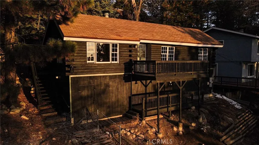 Black Stain on the Logs and a double decker deck