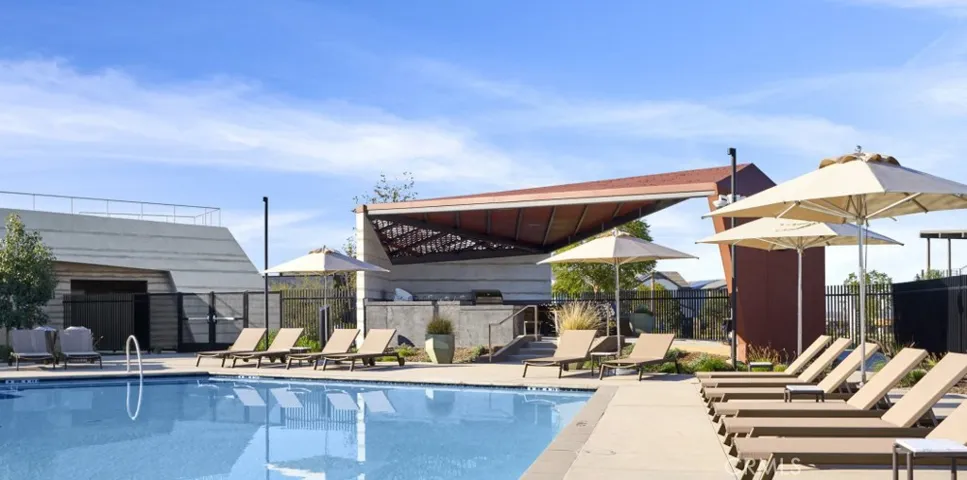 129 Bosal, Irvine, California 92618