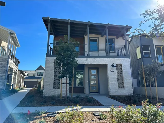 129 Bosal, Irvine, California 92618