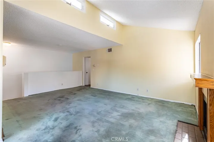 10566 Sunland Boulevard 7, Sunland, California 91040