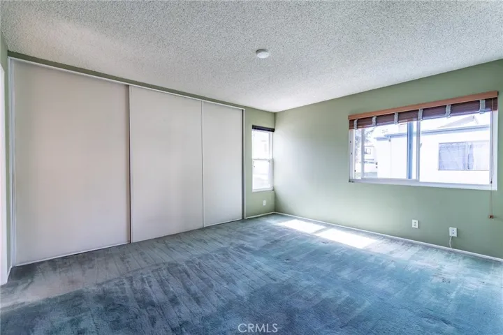 10566 Sunland Boulevard 7, Sunland, California 91040