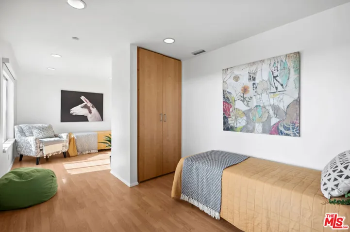 3772 San Rafael Avenue, Los Angeles, California 90065