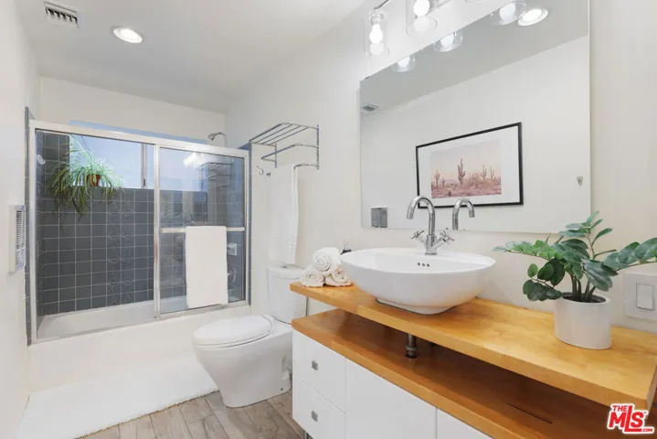 3772 San Rafael Avenue, Los Angeles, California 90065
