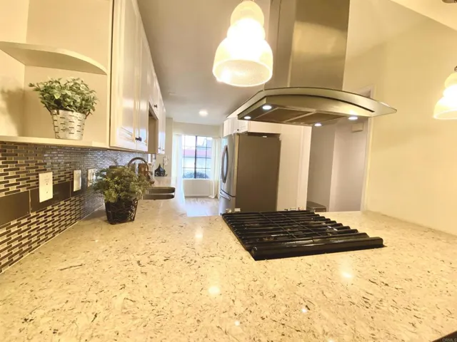 191 Espanas Glen, Escondido, California 92026