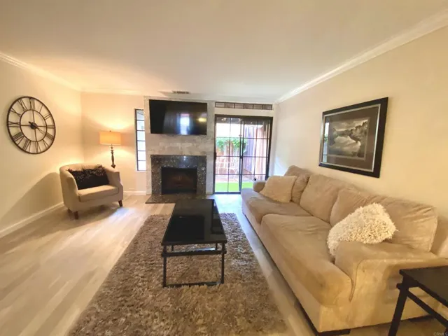 191 Espanas Glen, Escondido, California 92026