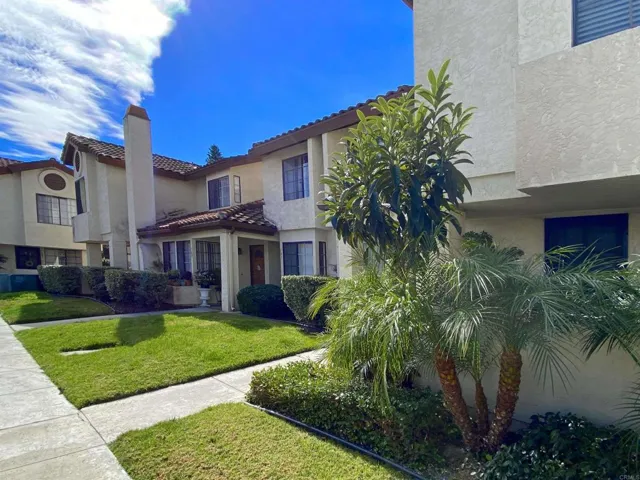 191 Espanas Glen, Escondido, California 92026