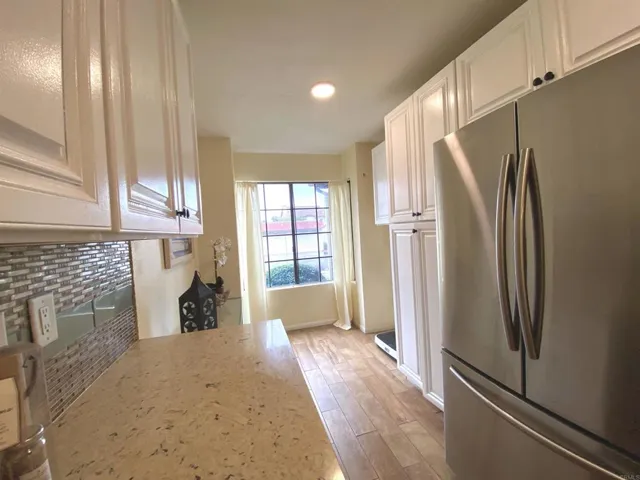 191 Espanas Glen, Escondido, California 92026