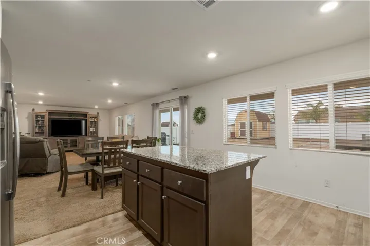 717 Van Way, Perris, California 92570