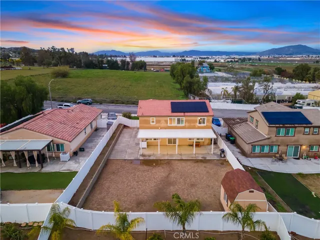 717 Van Way, Perris, California 92570