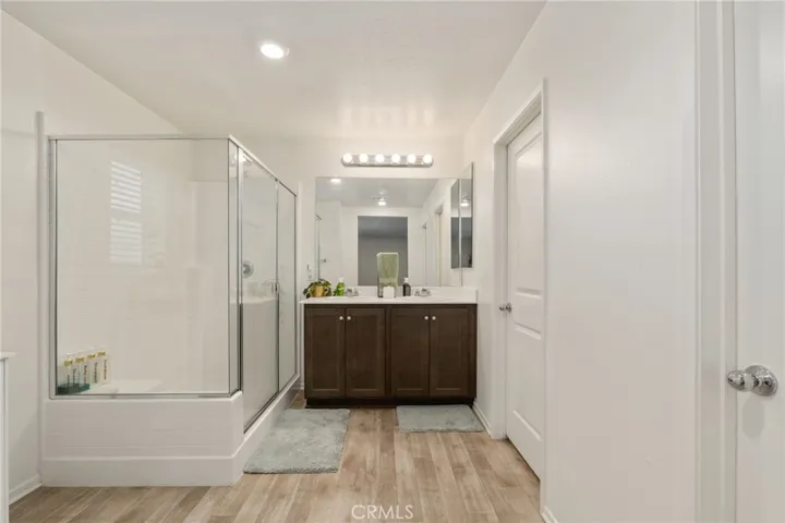 717 Van Way, Perris, California 92570