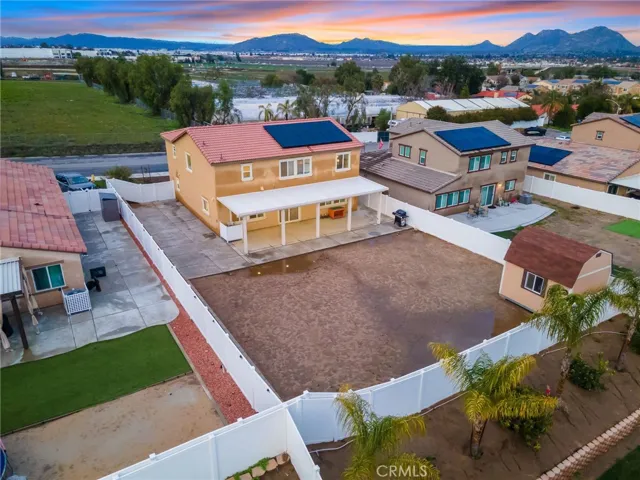 717 Van Way, Perris, California 92570