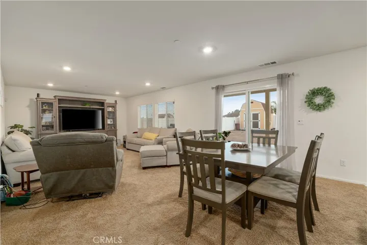 717 Van Way, Perris, California 92570