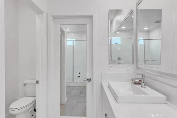 120 Stellar, Irvine, California 92618