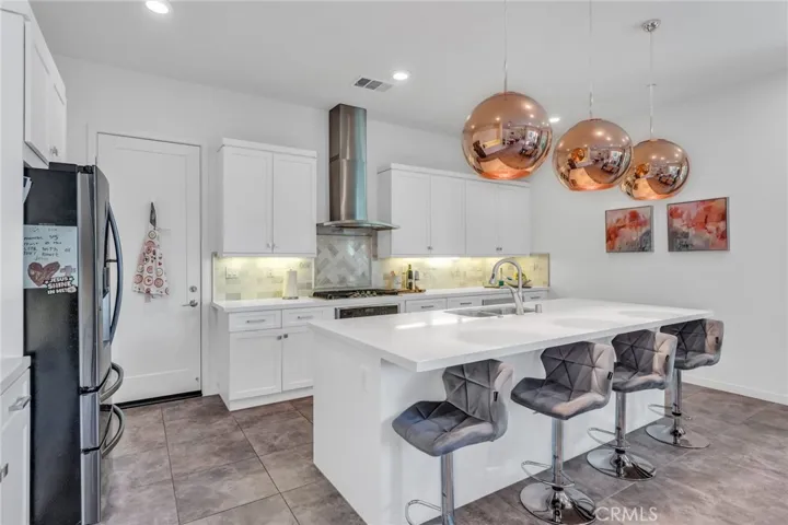 120 Stellar, Irvine, California 92618