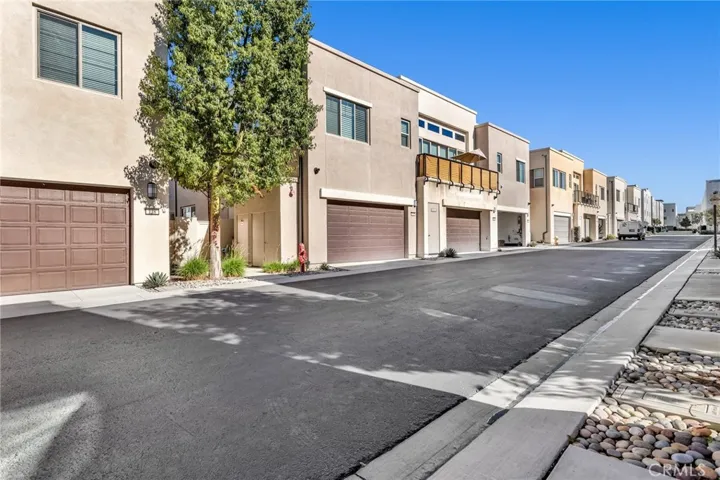 120 Stellar, Irvine, California 92618