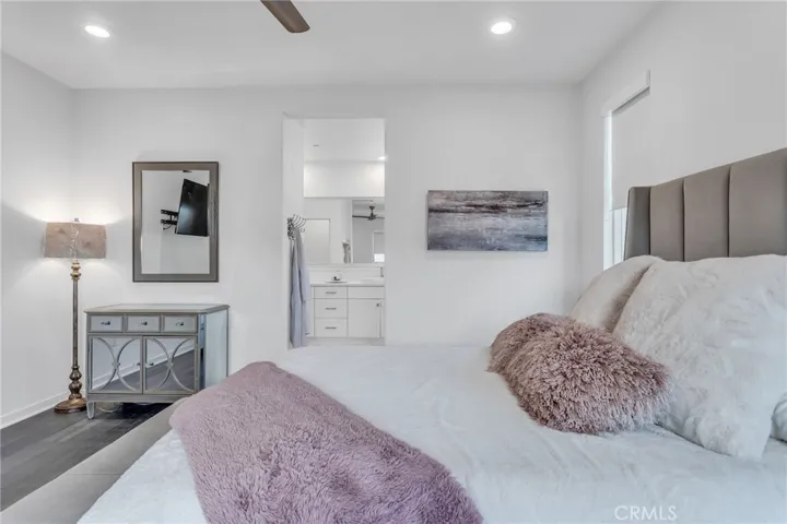 120 Stellar, Irvine, California 92618