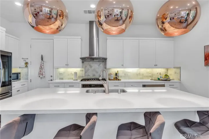 120 Stellar, Irvine, California 92618