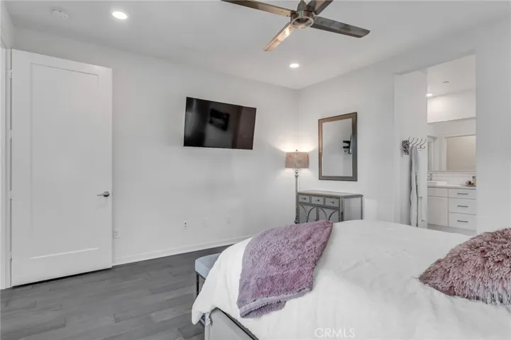 120 Stellar, Irvine, California 92618