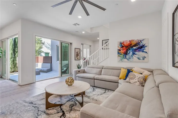120 Stellar, Irvine, California 92618