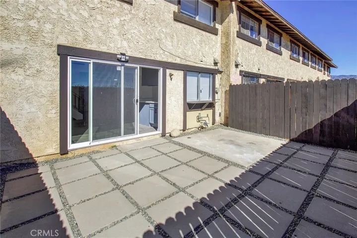 26869 Mossway Street, Highland, California 92346