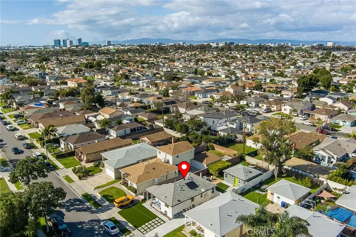 4819 W 137th Street B, Hawthorne, California 90250