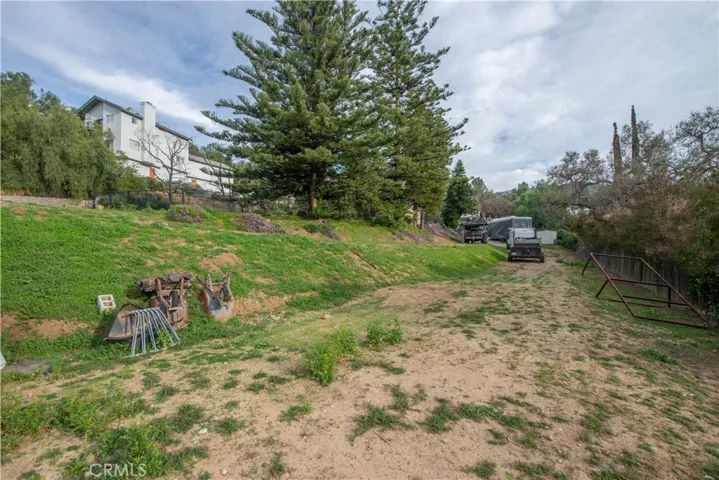 1255 Hilltop Road, Simi Valley, California 93063