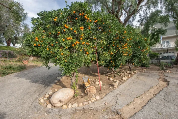 1255 Hilltop Road, Simi Valley, California 93063