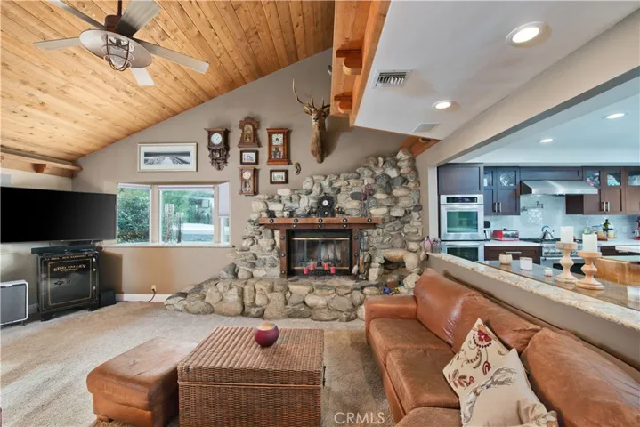 1255 Hilltop Road, Simi Valley, California 93063